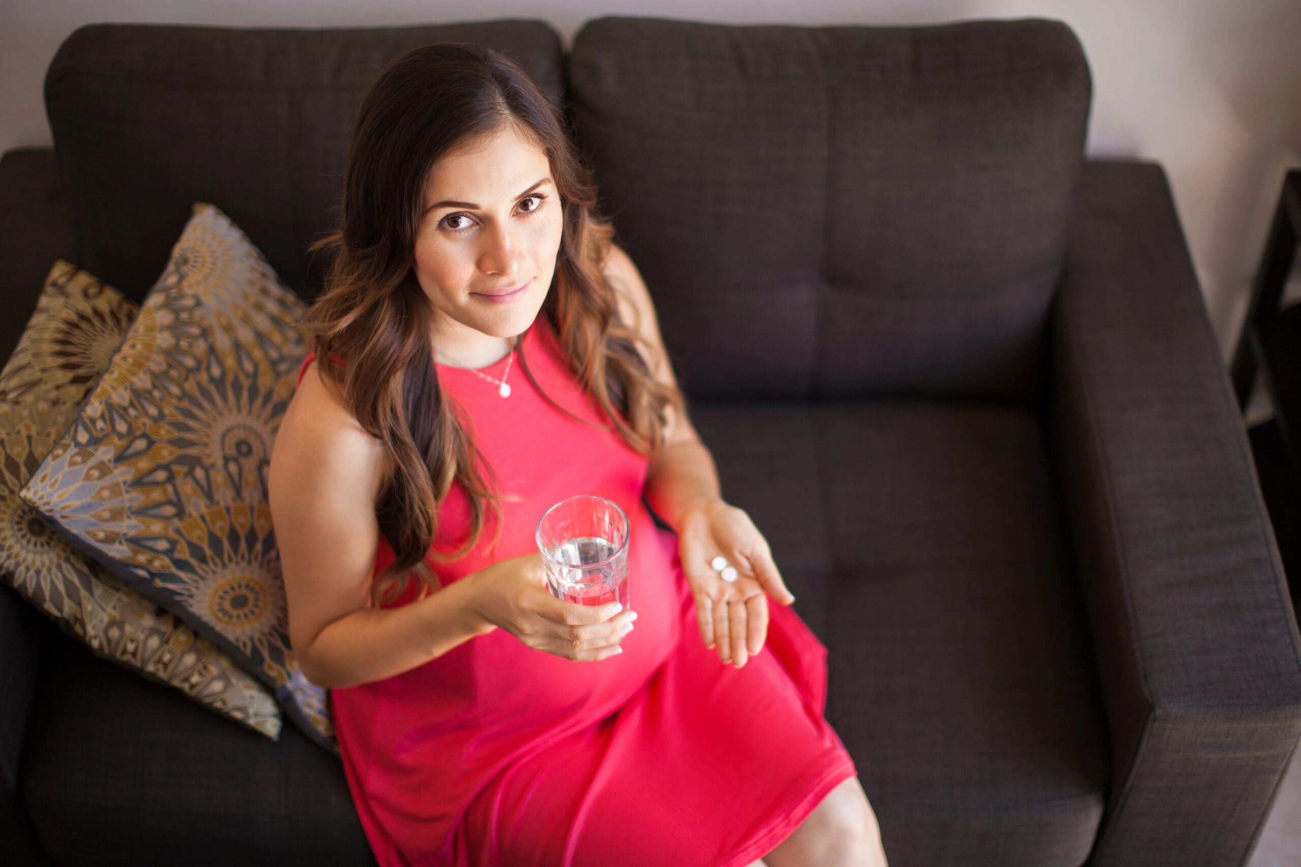 should-i-take-aspirin-while-pregnant-treating-certain-conditions-with
