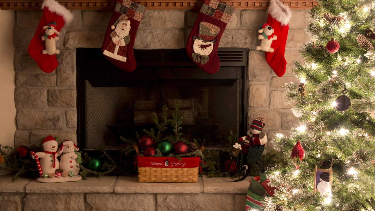 How I Learned To Stop Worrying And Love Early Holiday Decorating