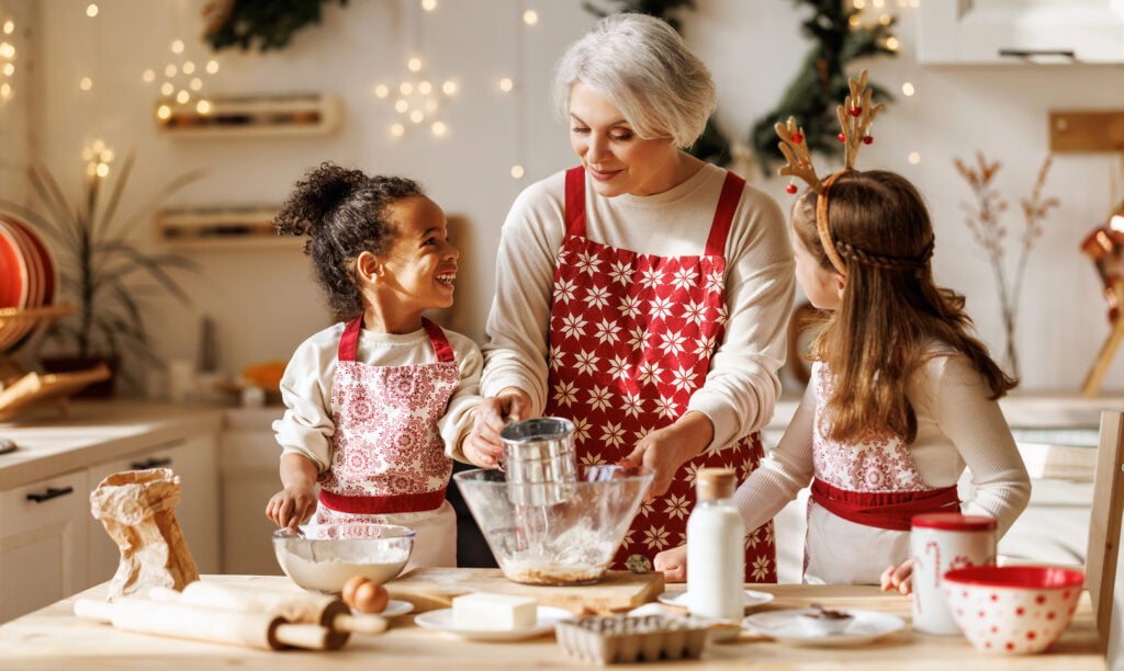 Family bakes cookies