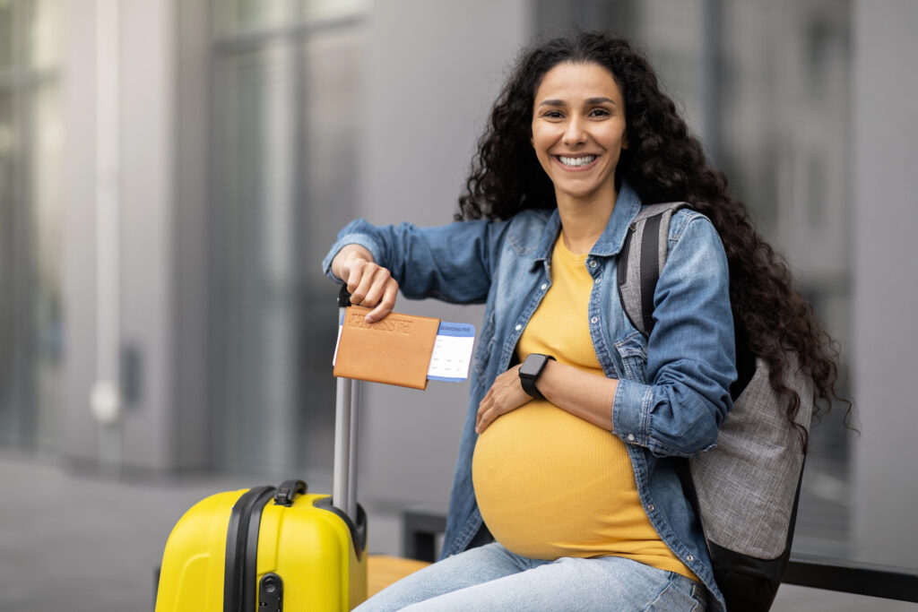 Woman travels while pregnant
