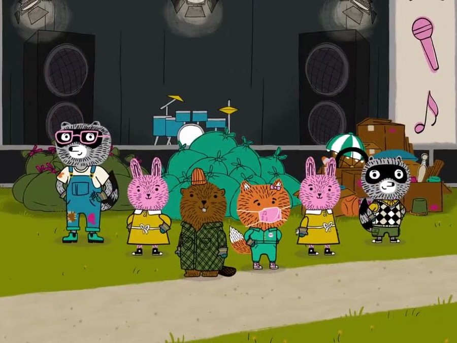 Carl the Collector-A Collection To Get Rid Of-Carl With His Mom and Friends After Picking Up Trash