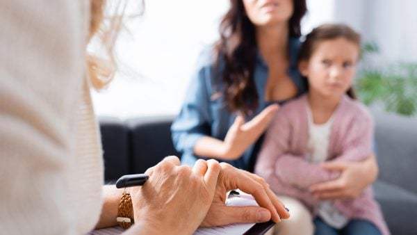 10 Phrases Therapists Say Parents Should Stop Using Immediately