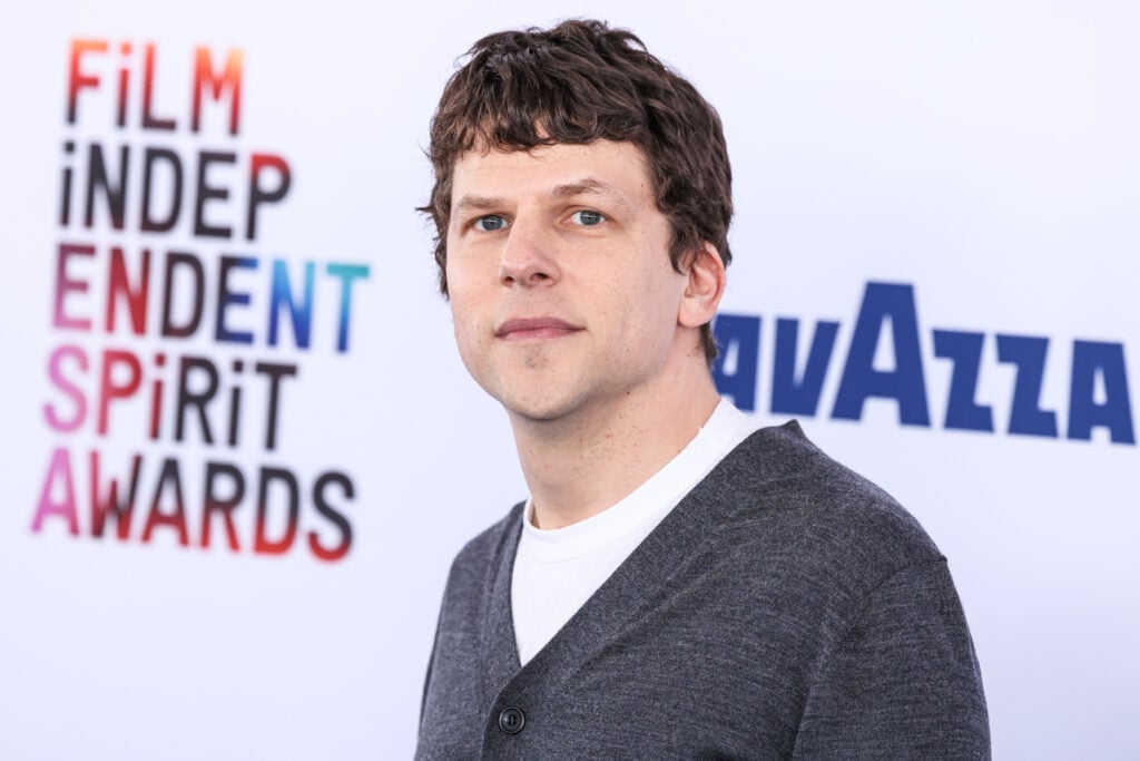 Jesse Eisenberg arrives at the 40th Annual Film Independent Spirit Awards 2025 held at the Santa Monica Beach on February 22, 2025 in Santa Monica, Los Angeles, California, United States.