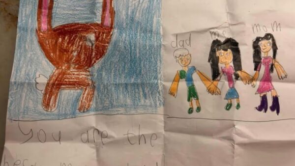 When Parents Return Home To Tiny Critics: A Viral Card Sparks Laughs