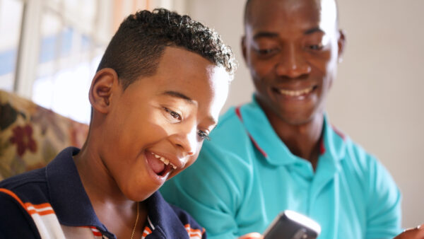 Parents Can Now See What Their Kids Are Asking AI, Thanks To Meta’s New Feature