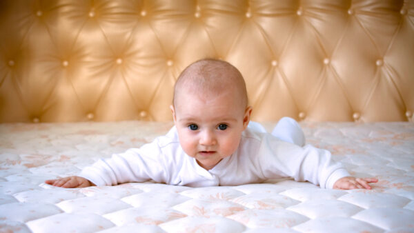 What New Moms And Safety Experts Actually Want You To Know About Baby Mattresses