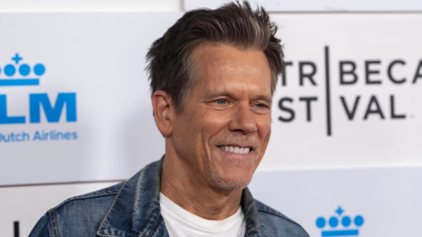 Kevin Bacon Was Attacked By A Swarm Of Bees And His Daughter Hilariously Re-Enacted The Moment