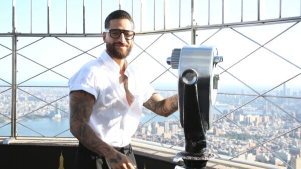 Maluma’s Daughter Paris Is Going To Be A Big Sister, Here’s What Experts Say About Telling Toddlers