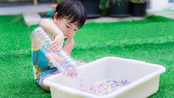 This Sensory Toy Has Prompted Thousands Of Poison Control Calls & Caused Hospitalizations, Surgeries, & Even Death