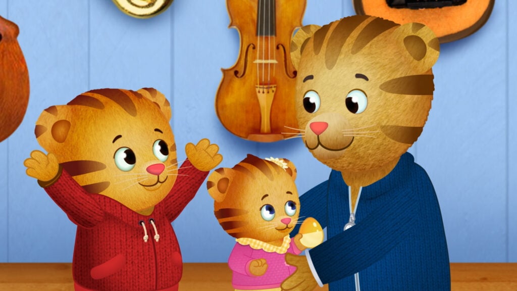 801A_Grownups Come Back to the Music Shop_Courtesy of Fred Rogers Productions_6