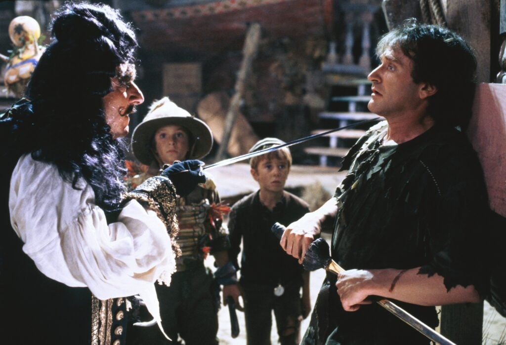 Hook - 24 Classic Family Movies That Kids Still Love Today