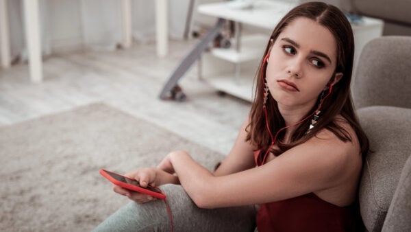 Is Your Child Ready To Stay Home Alone? What Parents Need To Know