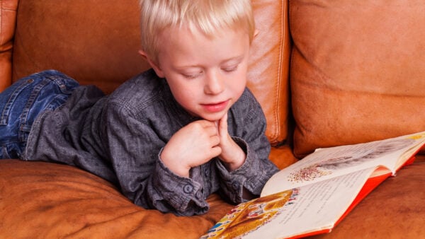 New Study Shows How Early Brain Development May Predict Reading Struggles