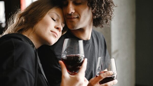 Drinking During Pregnancy Is Rising—And Experts Say Both Parents Need to Pay Attention