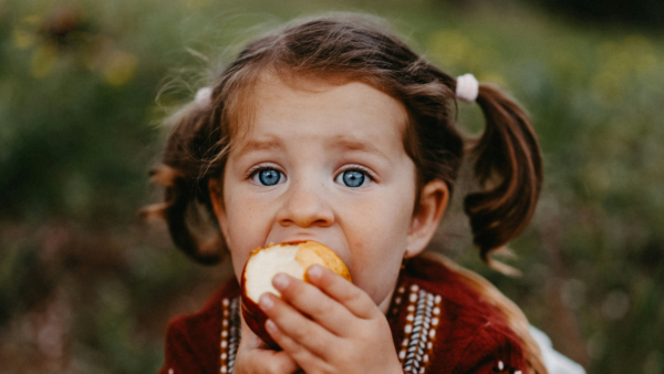 Fruit Isn’t Candy: Why Parents Shouldn’t Fear the Sugar in Kids’ Fruit