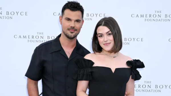 Twilight Star Taylor Lautner and Wife Tay Welcome First Child
