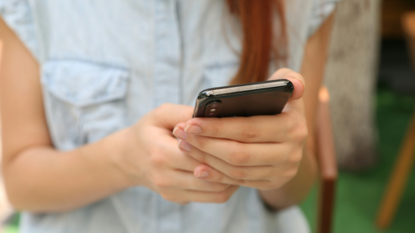SkinnyTok Is Back: What Parents Need to Know About Its Impact on Teens