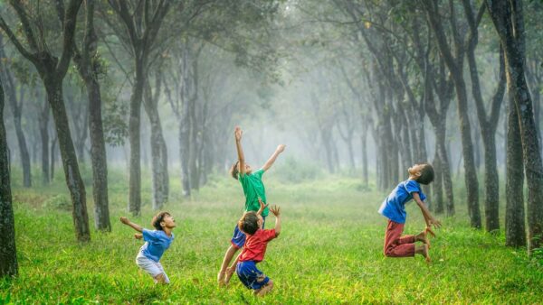 7 Ways to Help Kids Manage Holiday Excitement Without Disrupting Their Sleep